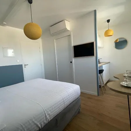 Demeure Rossini Cholet Centre Apartment Exterior photo