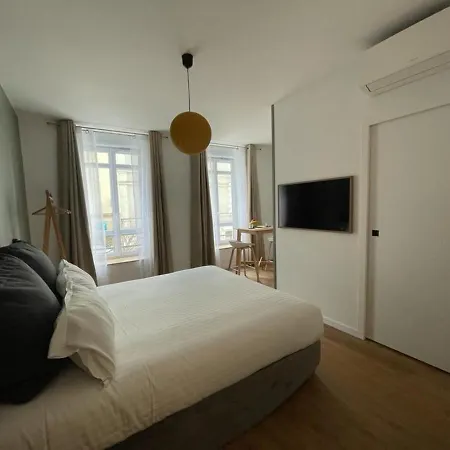 Demeure Rossini Cholet Centre Apartment Exterior photo
